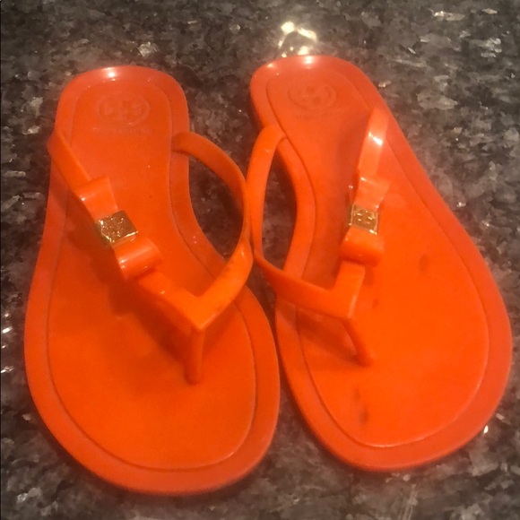 tory burch plastic sandals